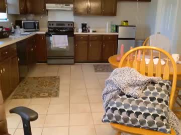 couple
        hotvalleyfox cam image #150486