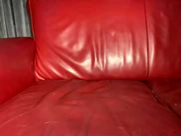 couple
        youyourmom cam image #206862