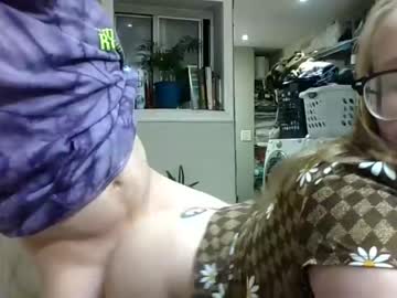 couple
        valoriemarie cam image #153394