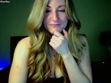 girl
        brihartley cam image #59594