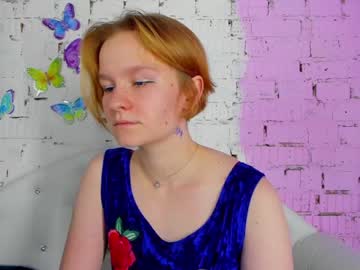 girl
        natashasoft cam image #30517