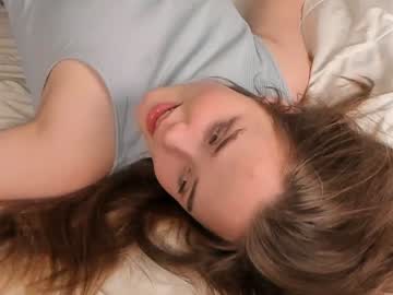 girl
        cutie_bomb cam image #28653