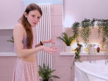 couple
        chloe__hazel cam image #152662