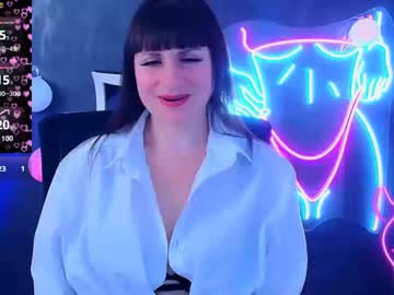 girl
        karolina_mia cam image #244419
