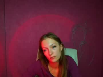 girl
        luna_misss cam image #200374