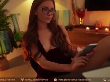 girl
        aarilaviee cam image #19103