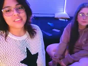girl Hidden Sex Cam Live Stream with alix_valentine