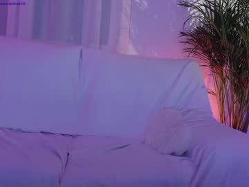 girl
        mary_rosse cam image #21933