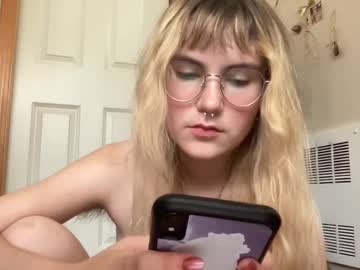 girl Hidden Sex Cam Live Stream with bushbabe3008