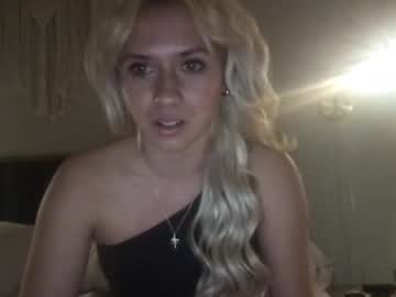 girl
        lalainlalaland7185632 cam image #244450