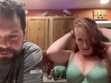 couple
        trublueyez3 cam image #149500