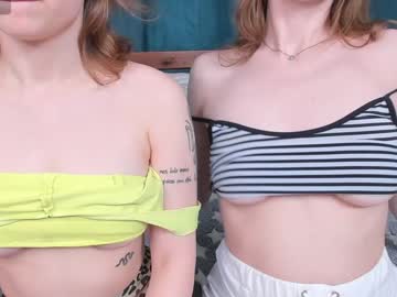 girl
        lucia_be cam image #179309