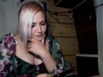 girl Hidden Sex Cam Live Stream with paisleysmith69
