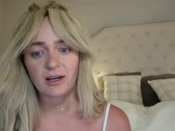 girl
        honey_blaire cam image #267107