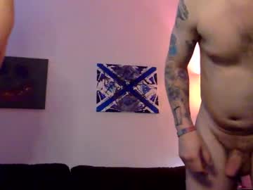 couple
        fuxxx4u cam image #250891