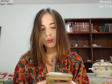 girl
        your_cabiria cam image #225513