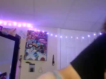 girl
        lola55589 cam image #115213