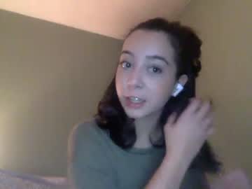 girl
        cherrychapsticc cam image #134352