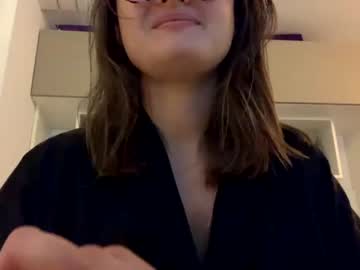 girl
        ninanalubov cam image #7223