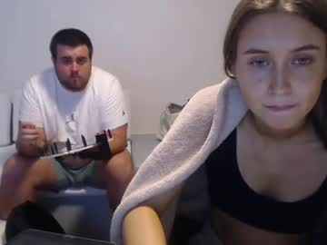 couple
        lilgoofball cam image #165581