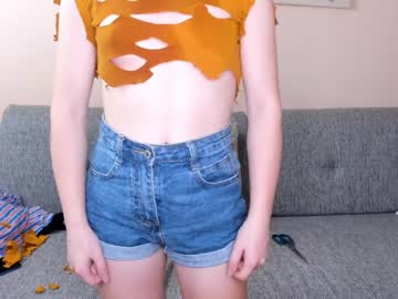 girl
        ellenmartins cam image #72654