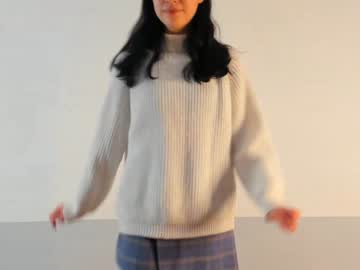 girl
        sixkiks cam image #72335