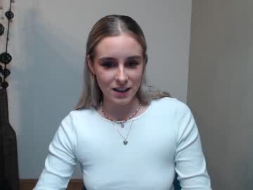 girl
        jessy_mar cam image #74686