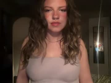 girl
        fairyyy653 cam image #232147