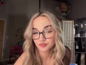 girl Hidden Sex Cam Live Stream with iris_world