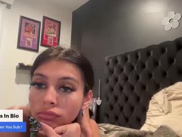 girl Hidden Sex Cam Live Stream with okolivia