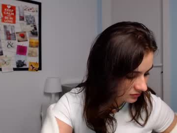 girl
        jasmine_hayden cam image #41288