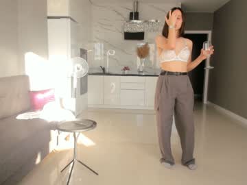 girl
        lindabecka cam image #116579