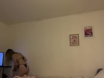 girl
        kynziee18 cam image #216373