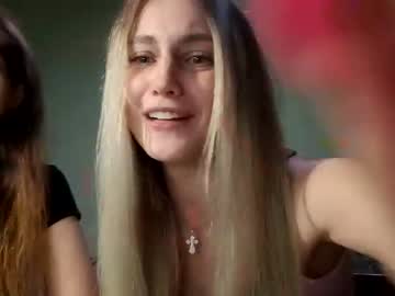 girl
        domina_siu cam image #112892