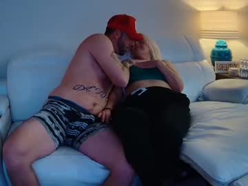 couple
        lex_lylu cam image #141653