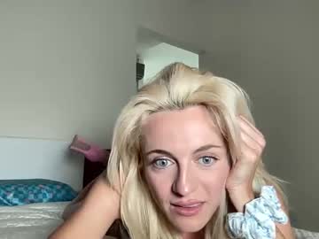 girl
        malibubarbiex cam image #165370