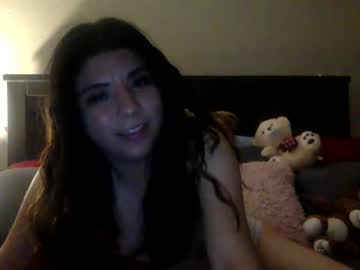 girl
        hazel_luvv cam image #97852