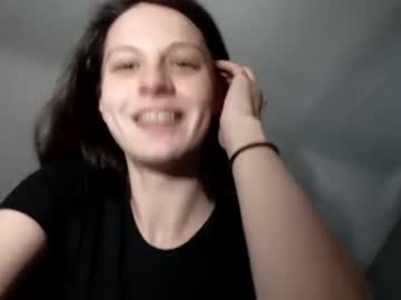 girl
        hazelstr cam image #144962