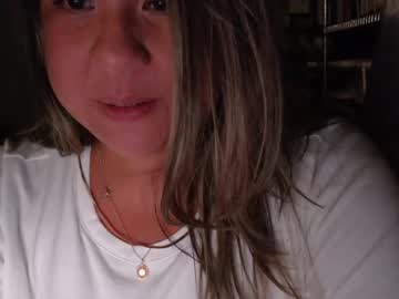girl
        princesssamm0929 cam image #195130