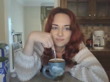 girl
        lildirtyredd cam image #160515