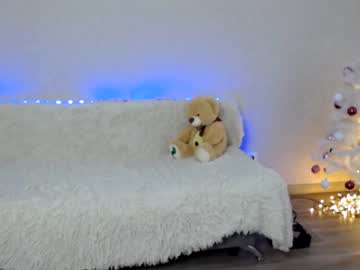 girl
        alice_rays_ cam image #38208