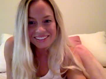 girl
        centerfoldpaige cam image #194603
