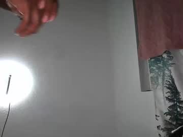 couple
        jallurexo cam image #257664