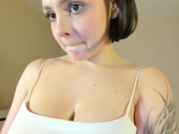 girl Hidden Sex Cam Live Stream with smallsheryl__