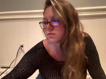 girl
        hotwife277 cam image #107394
