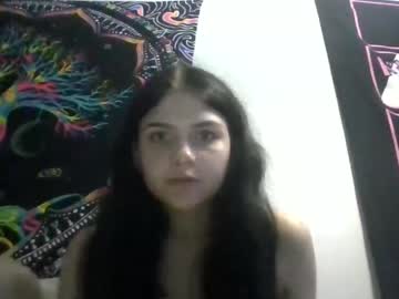 girl
        kyky_baby444 cam image #232082