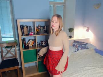 girl
        sun_shiiine cam image #76531