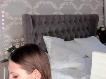 girl
        lonerdi cam image #112232