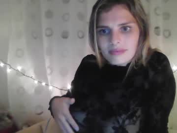 girl
        brandivelvet26 cam image #199845