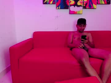 couple Hidden Sex Cam Live Stream with dirty_gabbie77